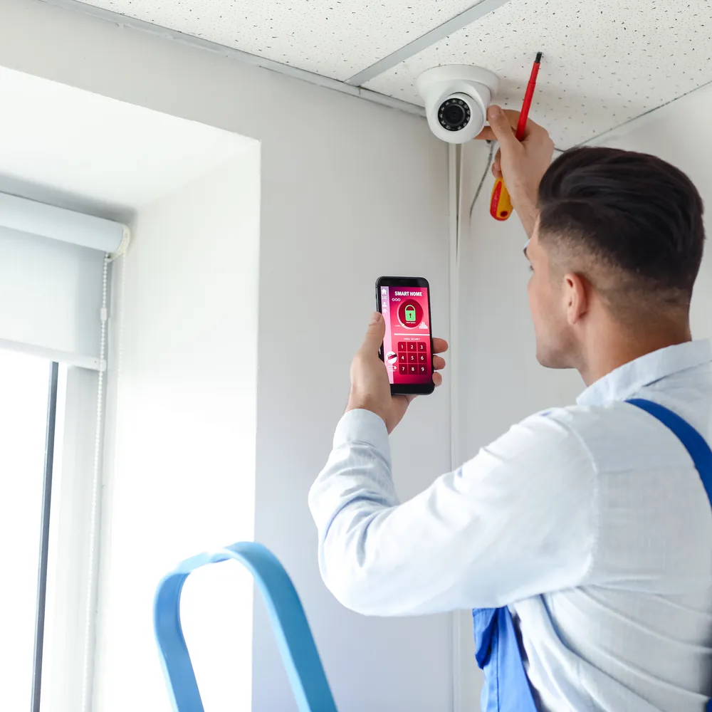 Installation de caméra de sécurité avec smartphone